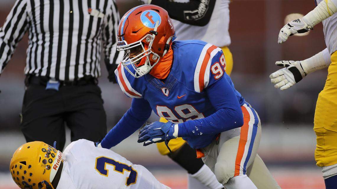 1 win from title game, East St. Louis again faces a familiar opponent in semifinal