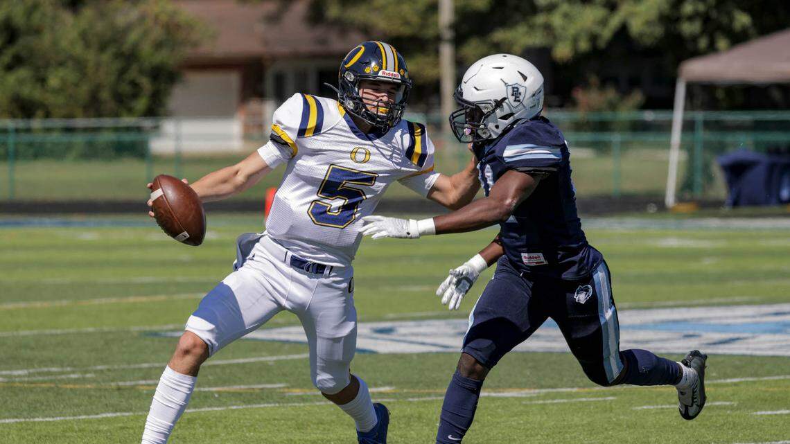 O’Fallon finishes season strong with win over Cahokia, readies for playoffs