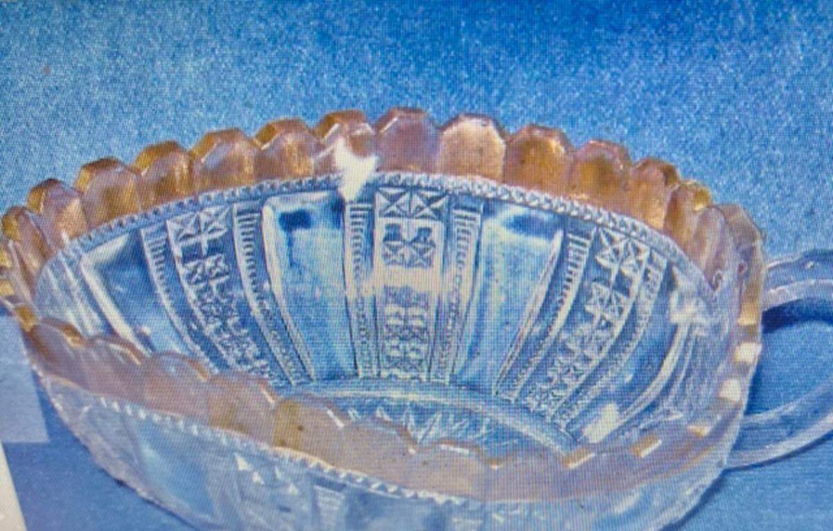 Example of an antique nappy
