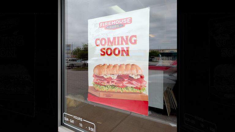 Previously shuttered sandwich shop set to return to Fairview Heights