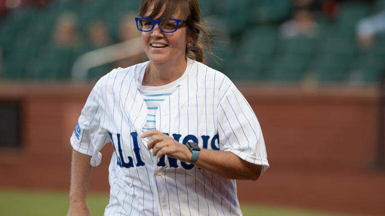 Photos: Missouri legislators take win in Bi-State Softball