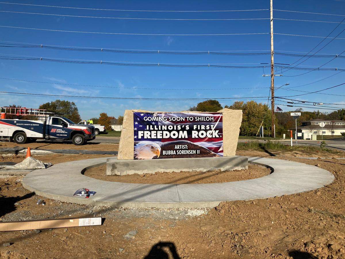 A 10-ton Freedom Rock, a unique patriotic canvas honoring area military veterans, will be the focal point of downtown revitalization efforts in Shiloh — and is the first one in Illinois. Recently completed by artist Ray “Bubba” Sorensen II as part of his national Freedom Rock Tour, the 20,000-lb. boulder is the centerpiece of a new park development to not only honor veterans but also immigrant settlers of Shiloh Valley.