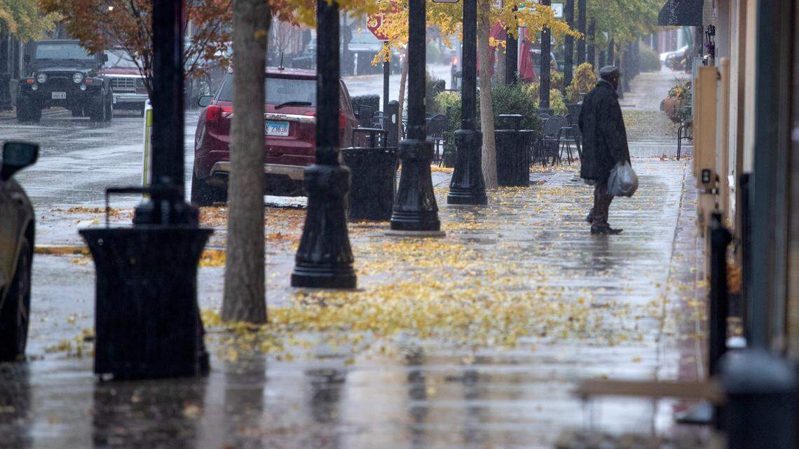 Will the rain clear up in metro-east in time for Halloween? Here’s the forecast