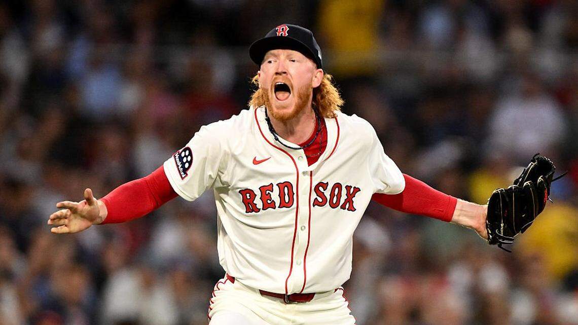 Reports: Cardinals sign one-year deal with starting pitcher