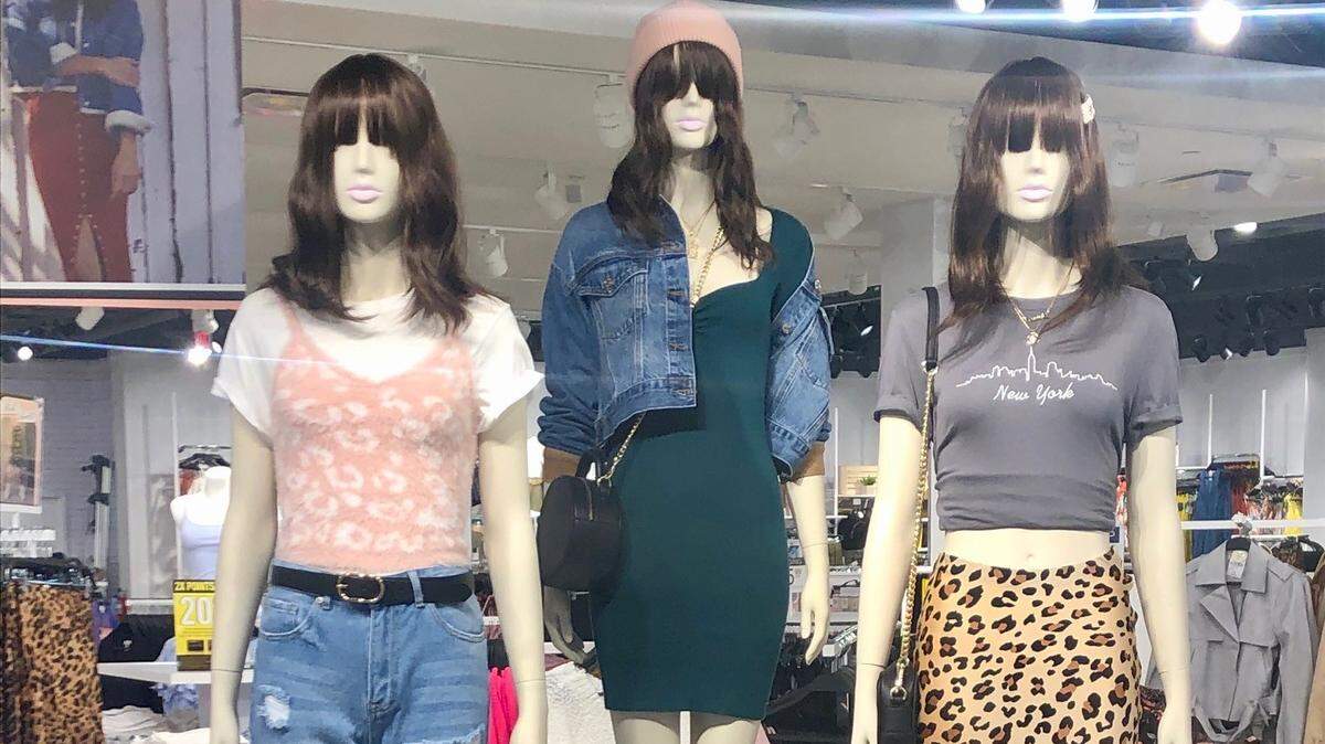 Forever 21 is closing its stores, including ones in Kansas City.