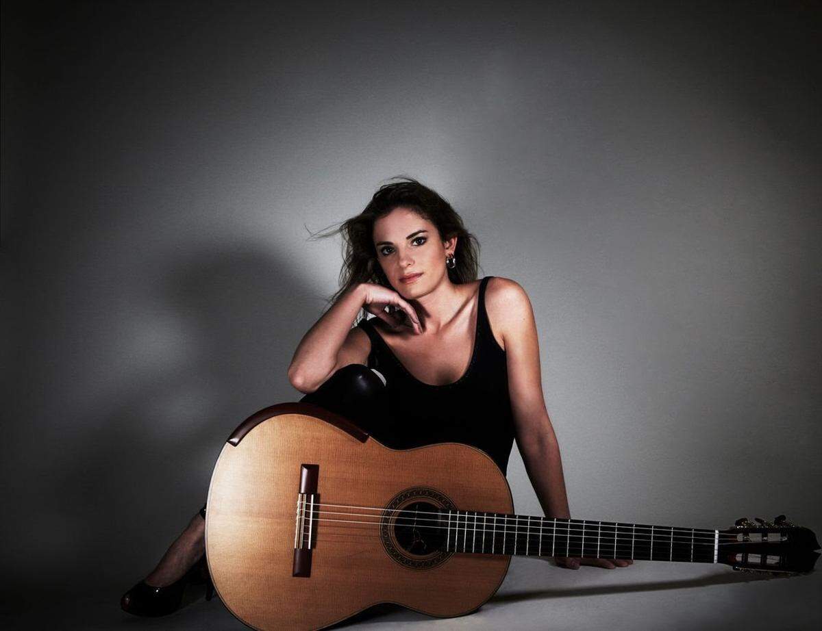 Ana Vidović performs Saturday, April 16, at the Ethical Society as part of the Women of Classical Guitar Series. www.stlclassicalguitar.org