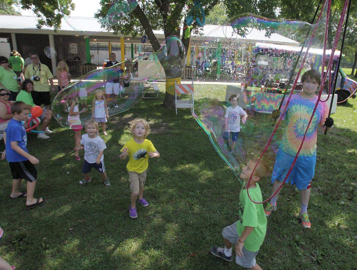 Children’s entertainment at this year’s Midwest Salute to the Arts will include the Bubble Bus, Taleypo the Storyteller and the Children’s Creation Station. The Midwest Salute to the Arts event will be held Friday, Saturday and Sunday.