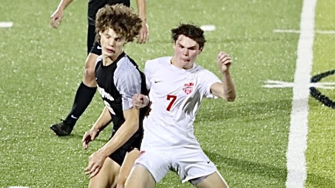 Poll results: Triad defensive midfielder is Southwestern Illinois Athlete of the Week