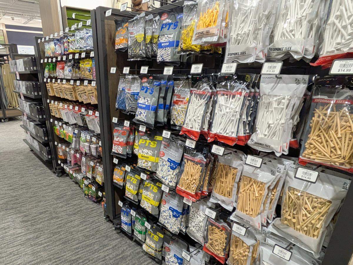 A variety of golf tees
