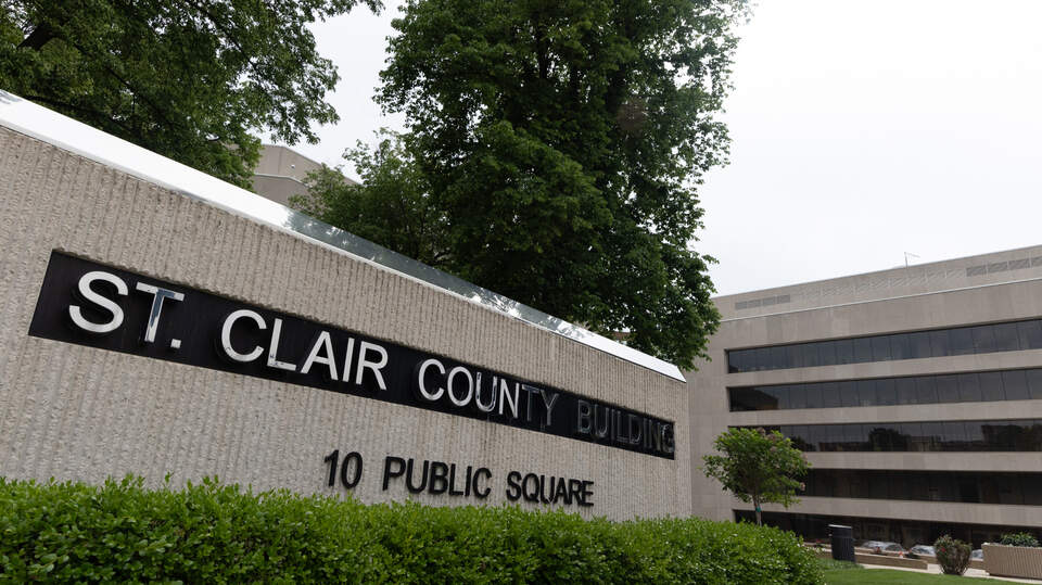 Three arrested, charged in St. Clair County Metrolink attack Dec. 4 ...