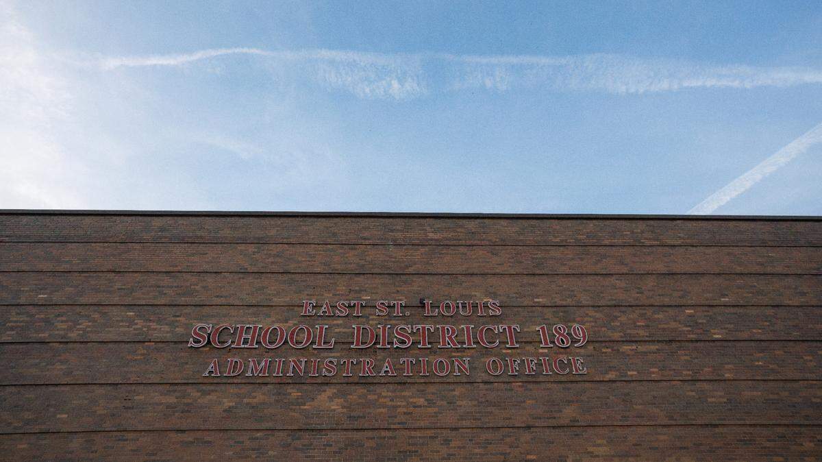 The outside of East St. Louis District 189 Administration Building on Nov. 7, 2023.