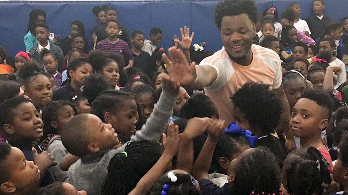 Marcell Cannon, aka Luh Cell, shoots a video for the single “Honor Roll” at Paul Dunbar Elementary School in East St. Louis. While Cannon’s single promoted academics, students need role models like him as teachers.