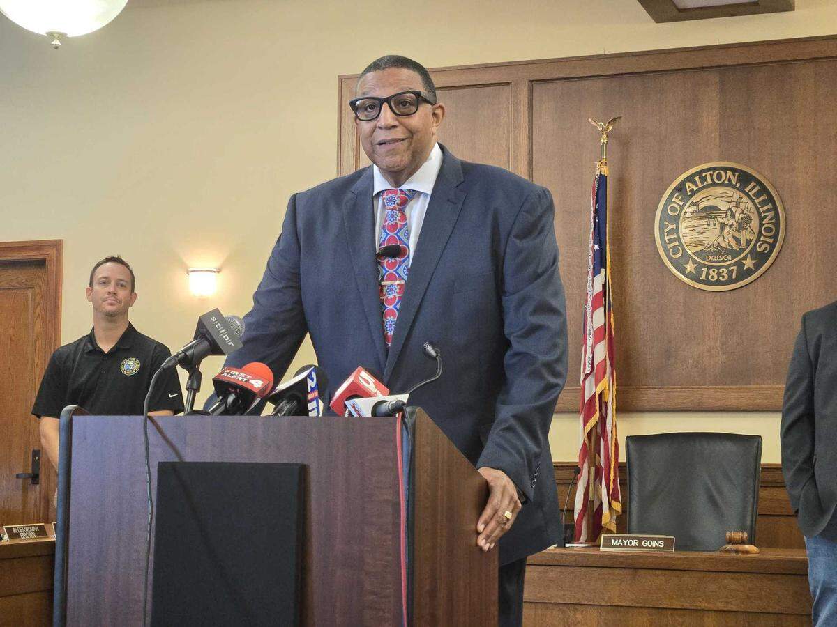Alton Mayor David Goins speaks Wednesday about reopening Gordon Moore Park. In June, a massive sinkhole opened up over underground mines and shut down the park to the public.