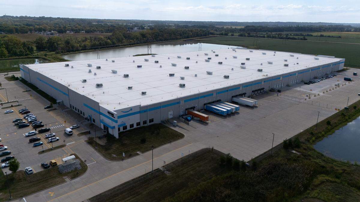 Amazon’s DLI4 warehouse reopened for business on Sept. 4, exactly 1,000 days after a tornado ravaged the Edwardsville facility and killed six employees.