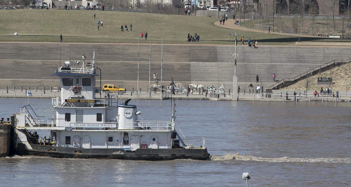 The Mississippi River was at 32.71 feet on Friday afternoon. The peak forecast for the St. Louis Riverfront at the Eads Bridge is currently 33.70 feet on Wednesday. At 34 feet, Leonor K. Sullivan Bouelvard, located directly between the Gateway Arch and the Mississippi River, begins flooding near the Eads bridge underpass. On Aug. 1, 1993, the St. Louis riverfront’s historic crest of 49.58 feet was reached.