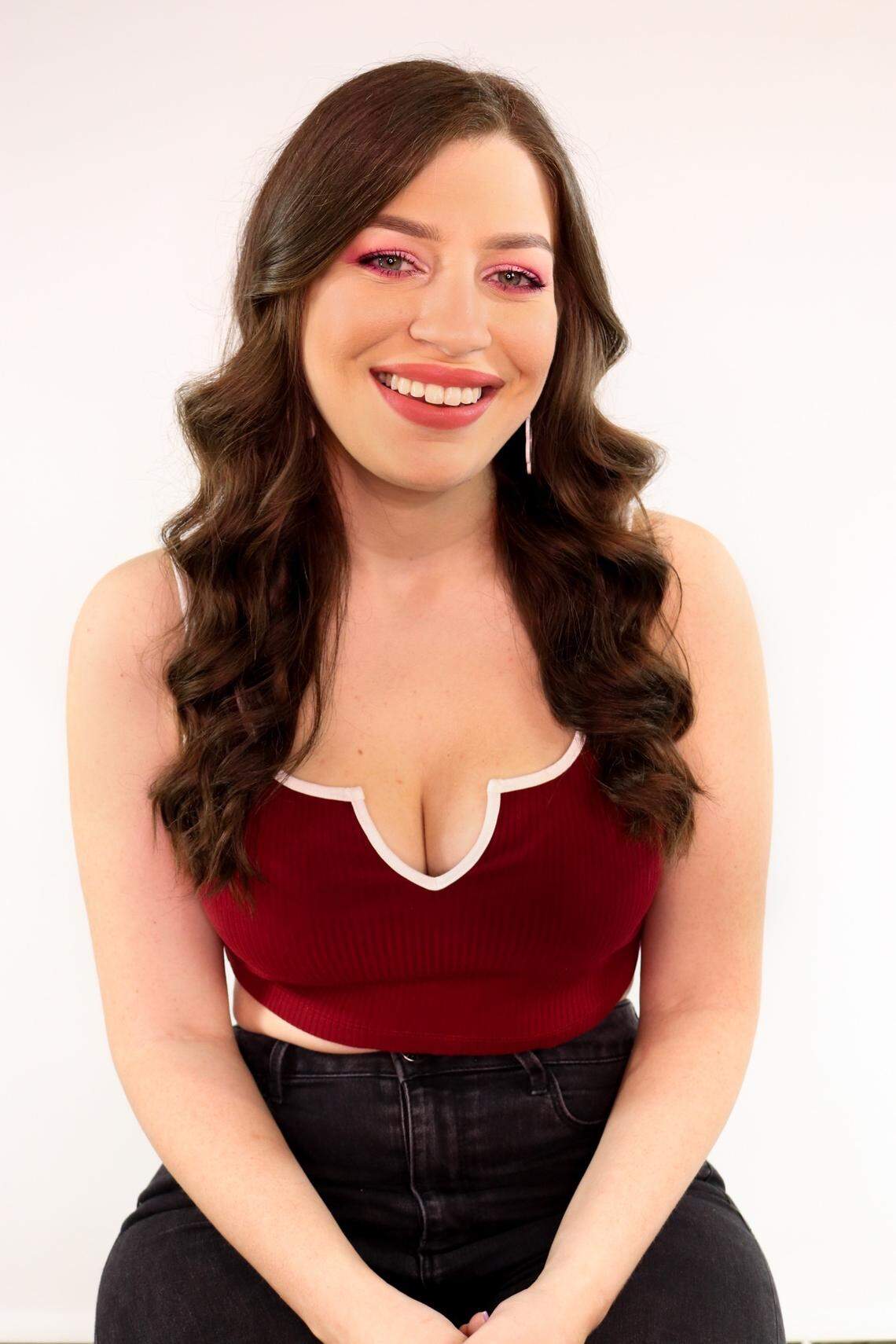 Profile Image of Samantha Agate