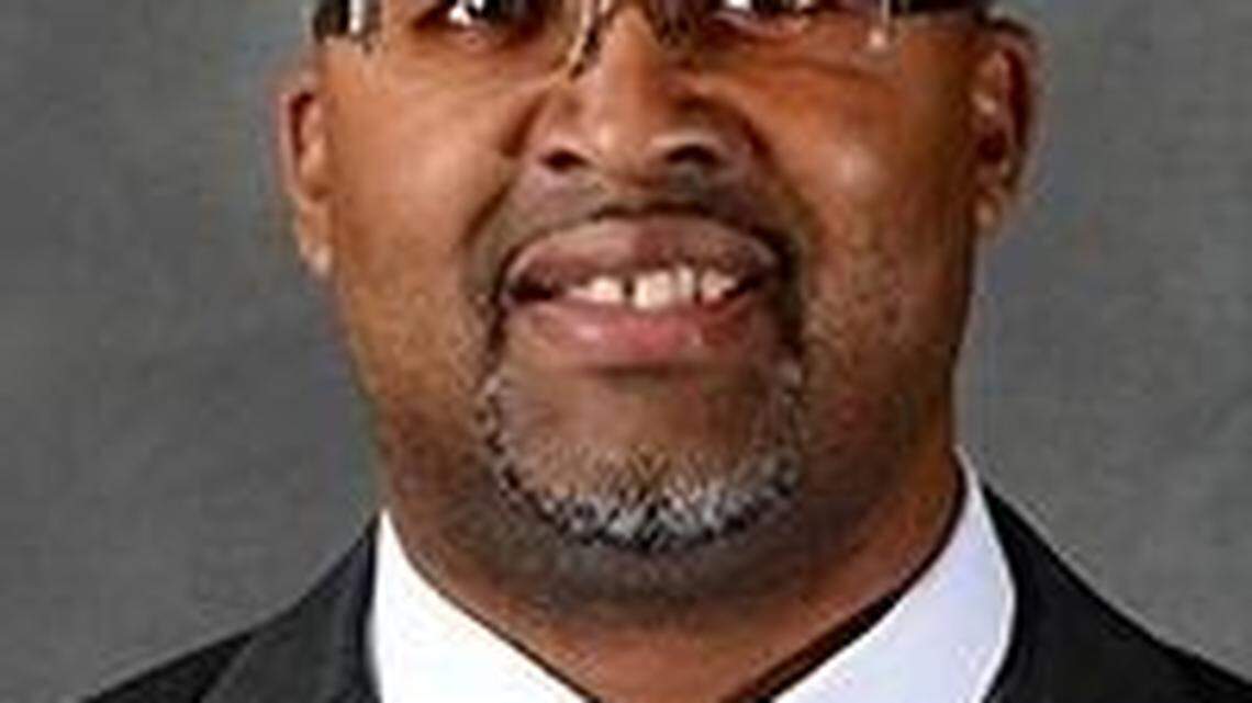 Dana Morgan hired to take over Alton High basketball program
