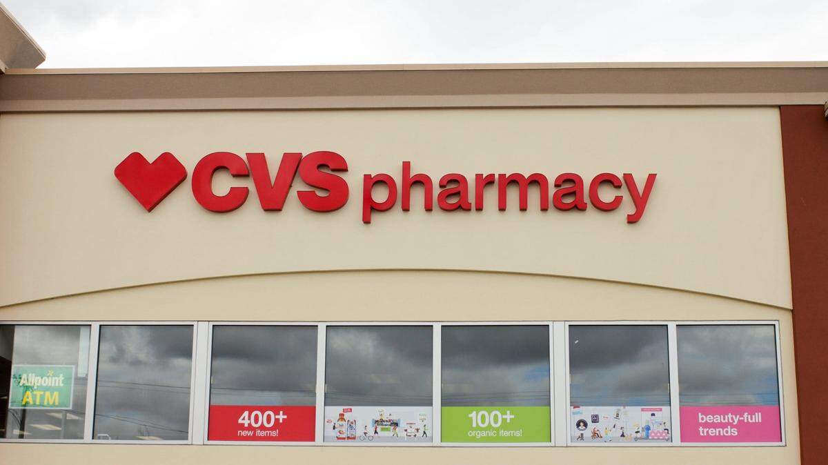 Parents say their children had side effects after they received an adult dose of a COVID-19 vaccine instead of a flu shot last October in Kentucky.