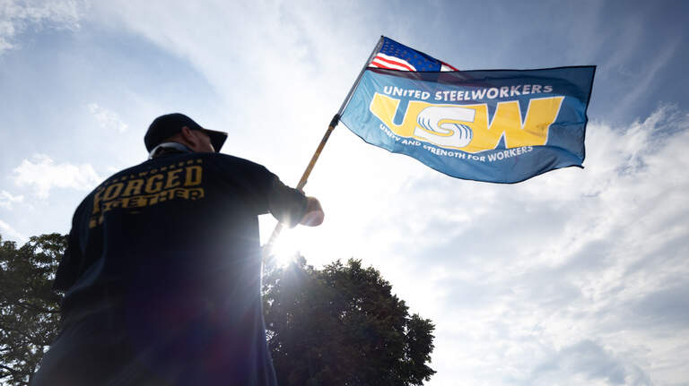 Granite City steelworkers see hope for mill in nationwide contract talks