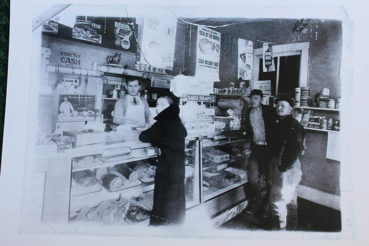Arthur Hellige is shown waiting on customers in the Breese meat market he bought in 1935, next to the Avon Theater. It later became known as Hellige’s Super Market & Lockers.