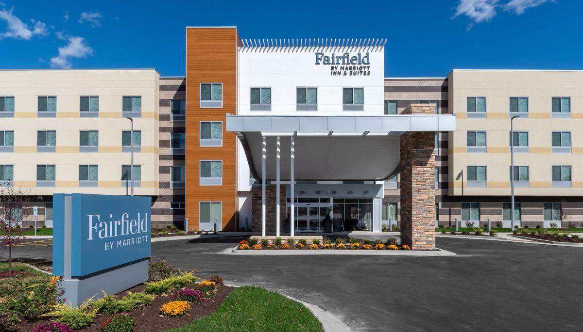 On Wednesday, Dec. 1, the Fairfield Inn officially celebrated their first year in operation with the support of the O’Fallon-Shiloh Chamber of Commerce. A ribbon cutting event took place at the Fairfield Inn located at 1180 Central Park Drive in O’Fallon. “We’re excited to finally be celebrating with the community”&nbsp;said John Van Cleave, vice president of operations for HMA Hotels and representative for Regency Park Investors, LLC, owners of the new Fairfield property. “The O’Fallon area has a great blend of opportunities that bring guests from out of town including the Family Sports Complex, local businesses, and nearby universities.”