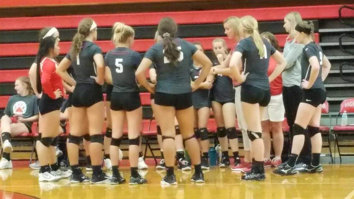 Balance and chemistry get Highland spikers off to a fast start