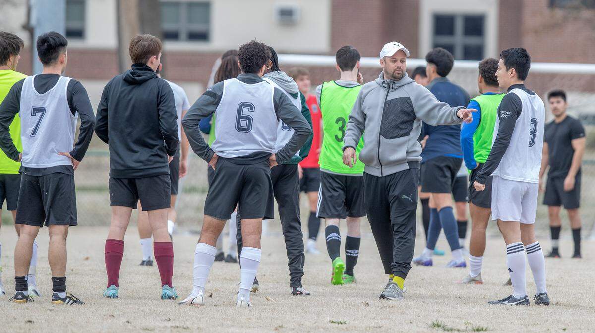 Ehtar Belleville F.C.’s head coach Drew Crawford works with potential team members during an open tryout. Ehtar will play their home games at Althoff Catholic High School after originally planning on playing at the former Lindenwood University and Belleville West campus.