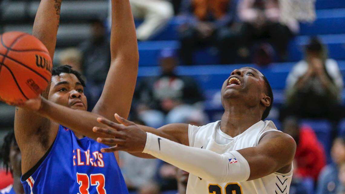 Mater Dei, Madison, O’Fallon, East St. Louis all take regional basketball titles