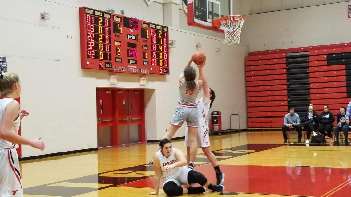 Edwardsville pair earn honorable mention status on AP girls class 4A all-state team