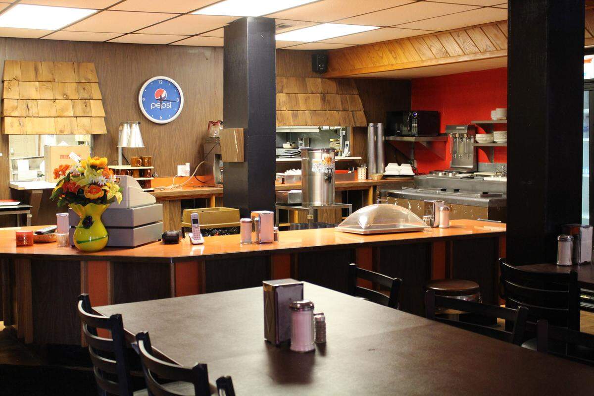 The Sandwich Shop Diner in Collinsville will sell carry-outs during the two weeks that restaurants and bars are prohibited from offering dine-in services due to the coronavirus pandemic.