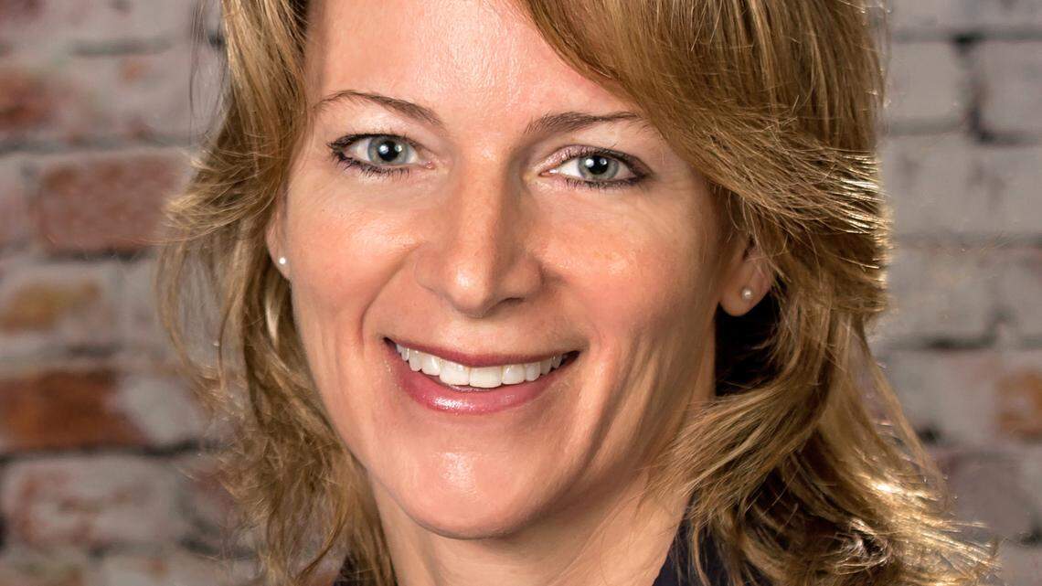 Terri Dalla Riva, candidate for school board in Edwardsville CUSD 7, IL