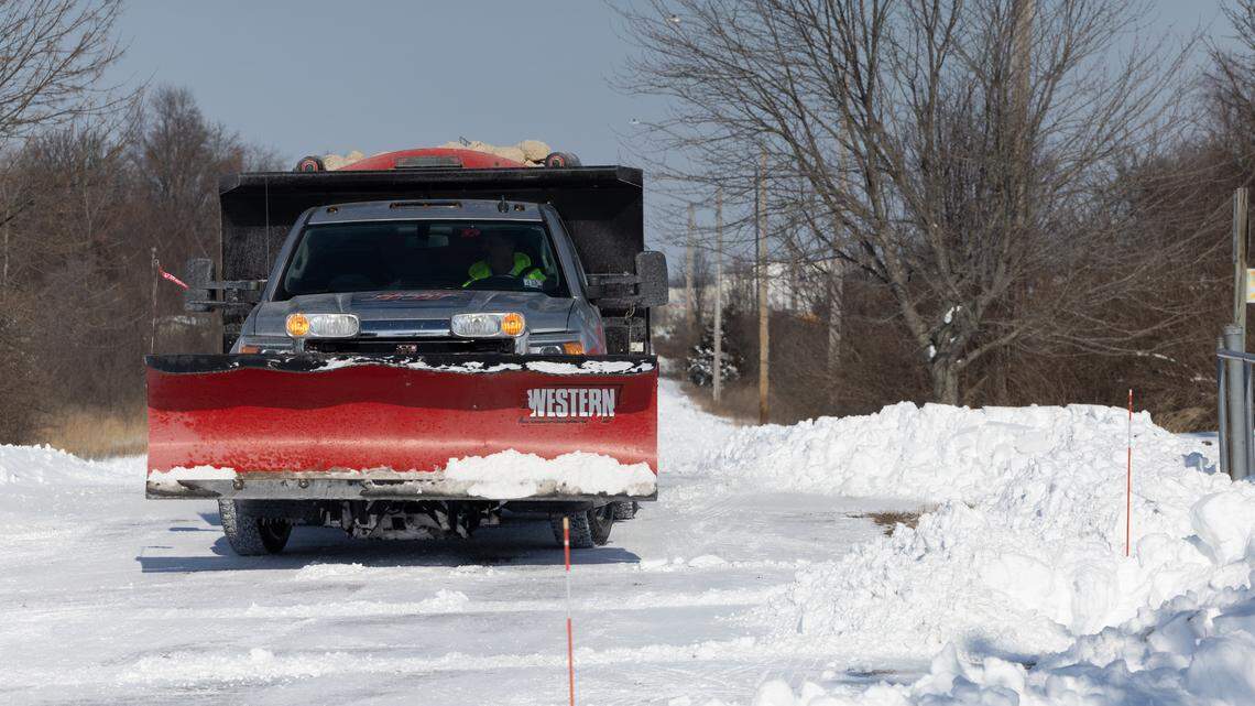 Illinois reports 8 snow plow crashes in winter storm. Is it legal to pass them?