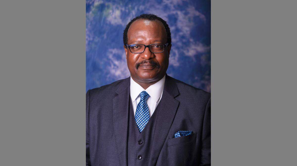 Arnett Harvey is the new superintendent of Cahokia School District 187.