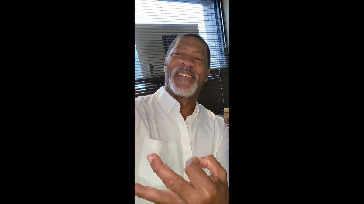 Robert “Bob” Bonner, an East St. Louis business person.