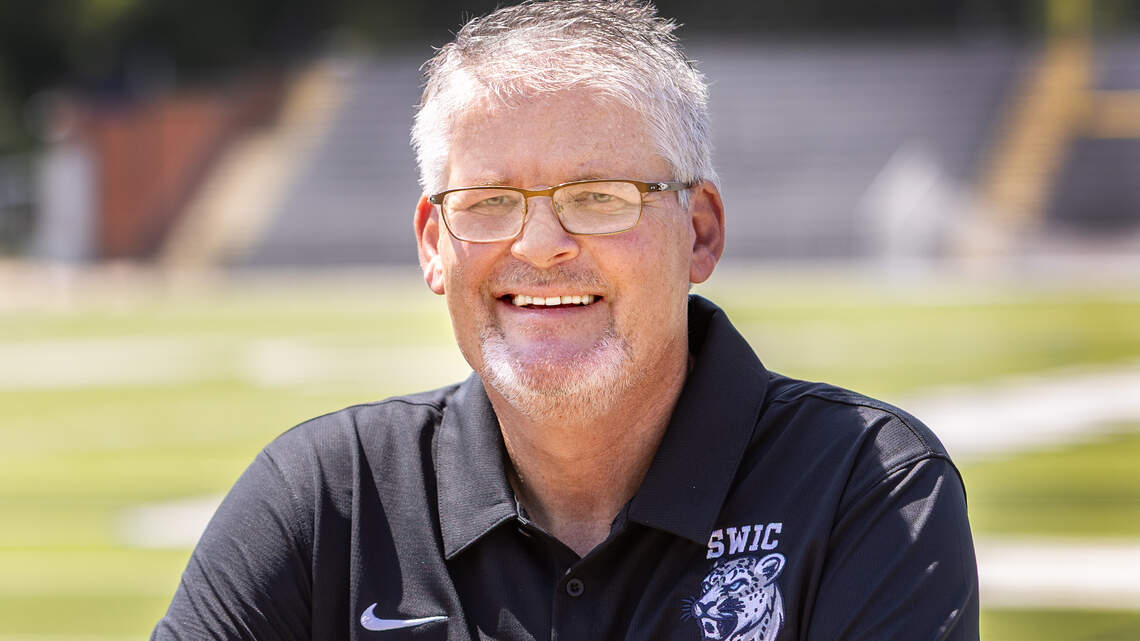 SWIC hires NJCAA Hall of Famer as first coach of Blue Storm football team