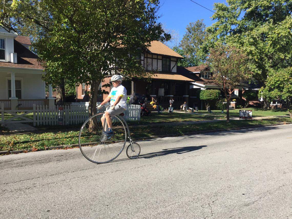 A rider with an older style of bike pedaled down Douglas Avenue during the Tour de Belleville on Saturday.