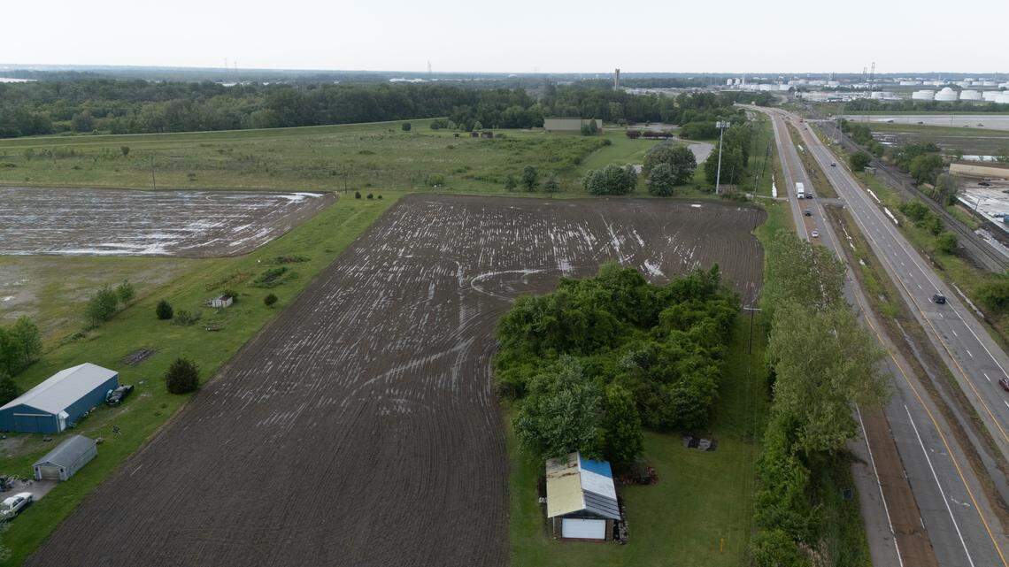 Did port district buy land for Granite City data center? Here’s what to know