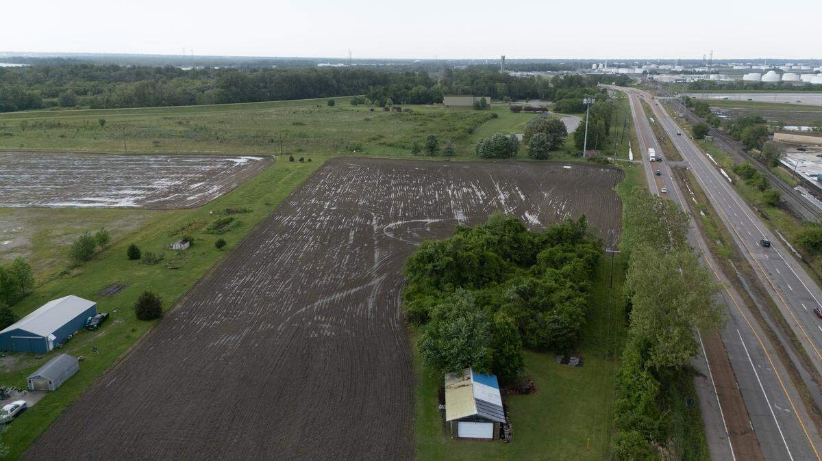 This drone photograph shows undeveloped land America’s Central Port District owns, mostly in Granite City. The district bought more than 1,000 acres from Ameren Development Corp. in 2024 and a few more parcels the following year to expand footprints and make them more attractive for large development.