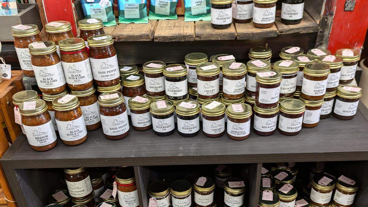 Roseberry Farms jams and salsas at Blanquart’s Rusty Gem Vintage Market are veg friendly.