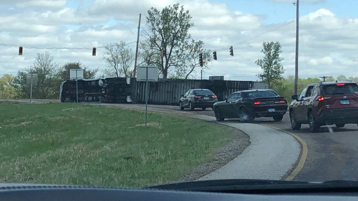Illinois State Police responded to an overturned 18-wheeler at Illinois 143 and the northbound Interstate 55 exit ramp Sunday morning. According to the ISP, there were no injuries.