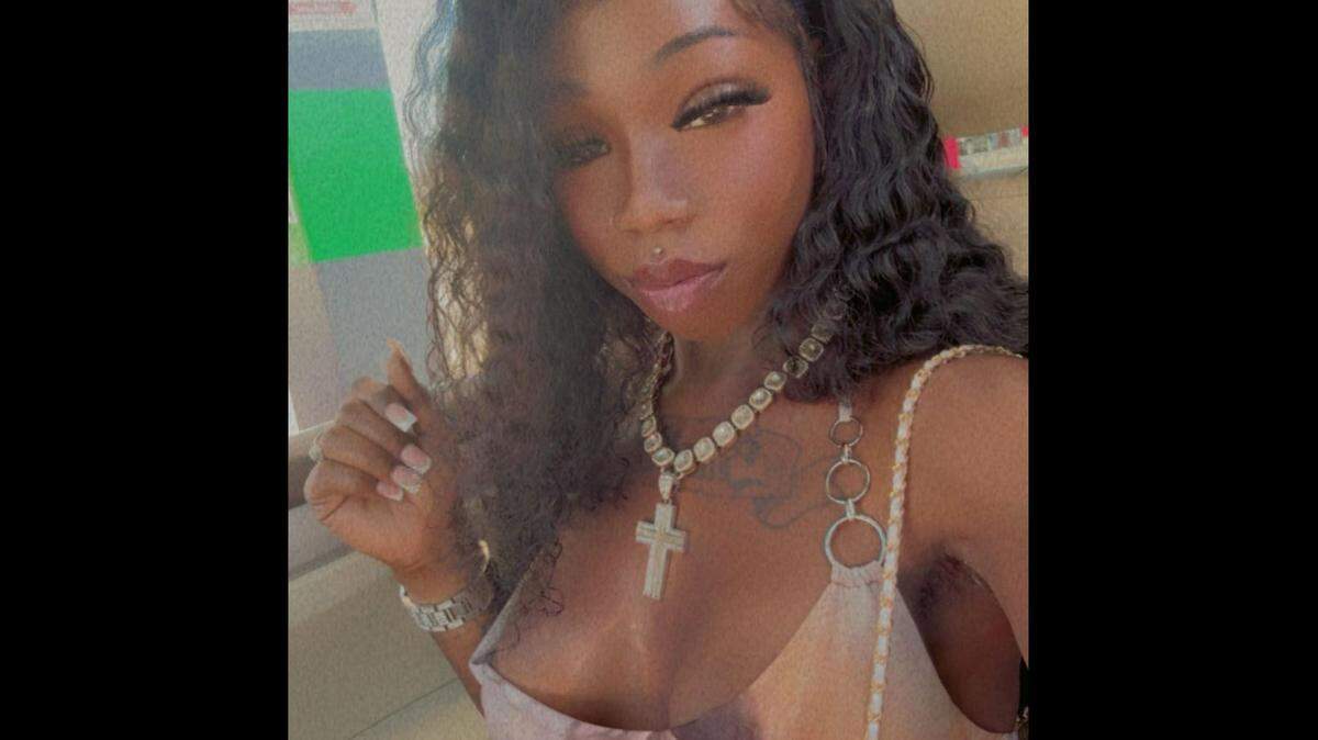 This is Kelsey Elem’s profile photo on Facebook. The 25-year-old allegedly was murdered on April 24 by her boyfriend at her home in Affton, Missouri, a St. Louis suburb.