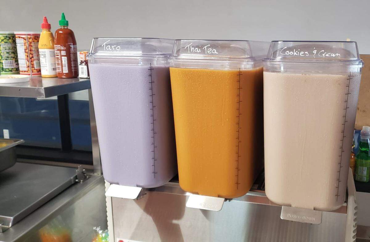 Bubble tea in taro, thai tea and cookies n cream flavors