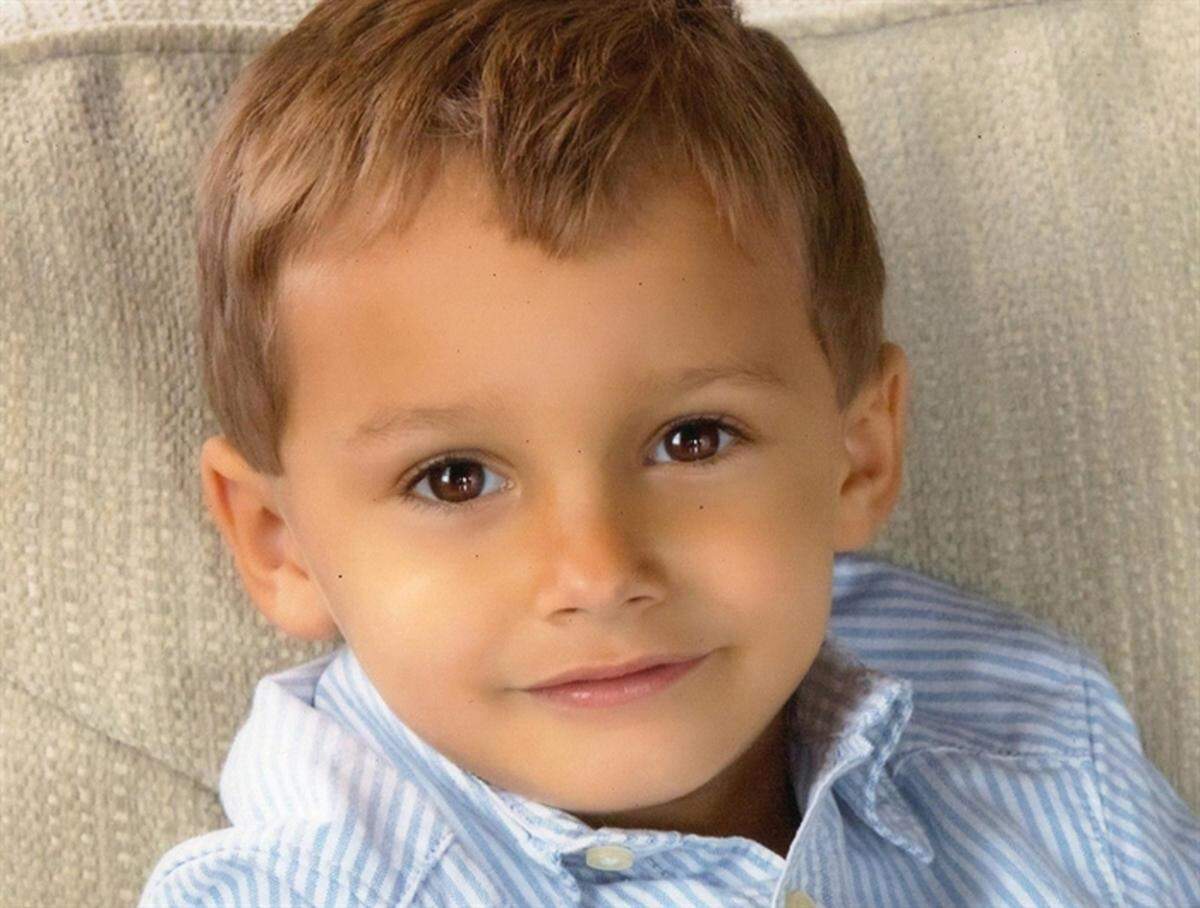 Eight-year-old Navin Jones died March 29 at a Peoria hospital. Last week, the Department of Children and Family Services shared a report on the investigation that preceded the child’s death.