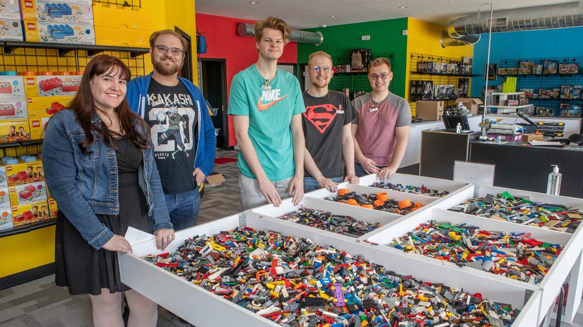 Owner, Madrigal Vorce-Brown and her team – Kolton Alcorn, Keaton Smith, Losche Padgett and Ryan Wilkinson – are excited about opening a Bricks & Minifigs location in Glen Carbon, Illinois. The shop features new, used, retired, rare, and bulk Legos. They also host parties.