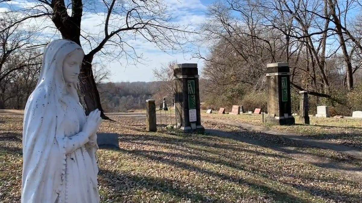 Assistant State’s Attorney Bernadette Schrempp filed a motion earlier this week requesting the exhumation of Jane Doe, who lies in Lot 77, Grave 1, Section B in Greenwood Cemetery in Fairview Heights. Investigators now want to find out if Geneva Adams is that Jane Doe.