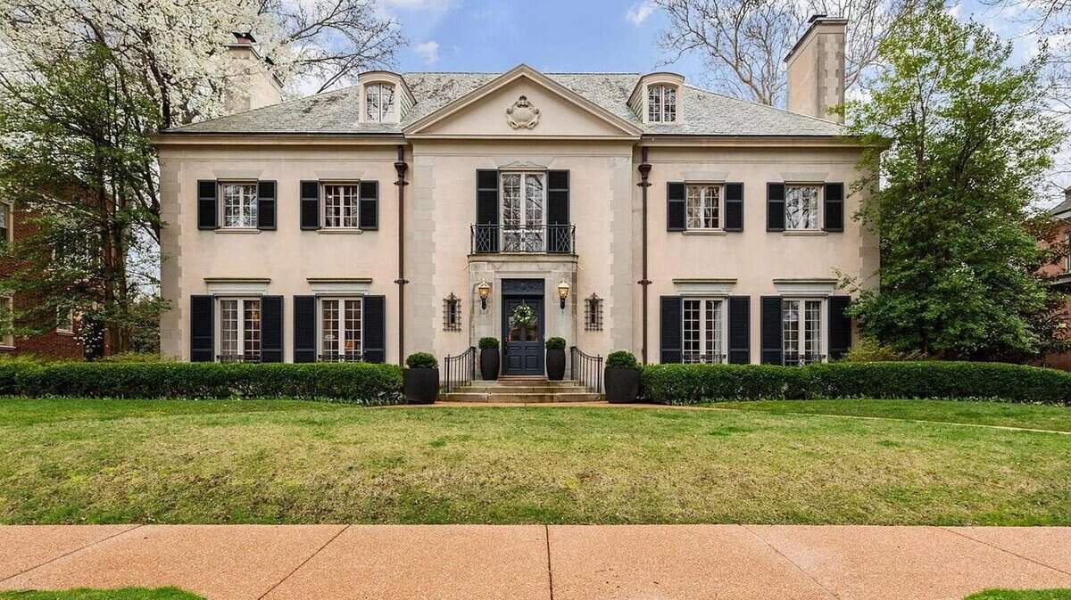 The historic property at 22 Portland Place has more than 10,000 square feet of living space, a private pool, garden and more. It’s listed for $3 million.