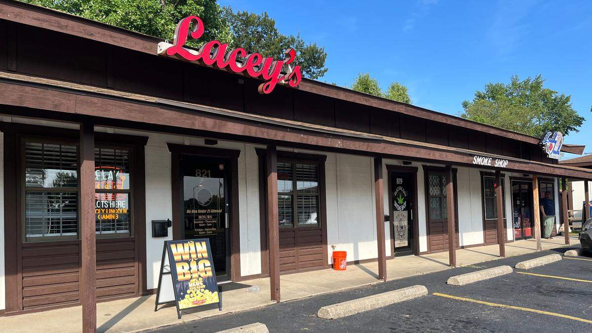 Lucky Lincoln Gaming has video gambling terminals in about 10 metro-east locations, including Lacey’s Place, a video gambling lounge off South Belt West in unincorporated Belleville.