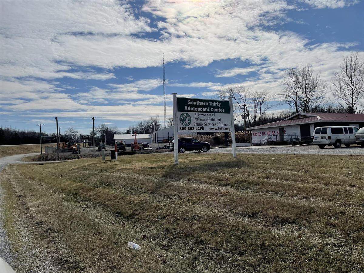 Southern Thirty Adolescent Center is in rural Jefferson County. For nearly five months, it was home to a 13-year-old boy who was not moved out of the facility despite court orders and DCFS’ own recommendation to place the child in a therapeutic foster home.