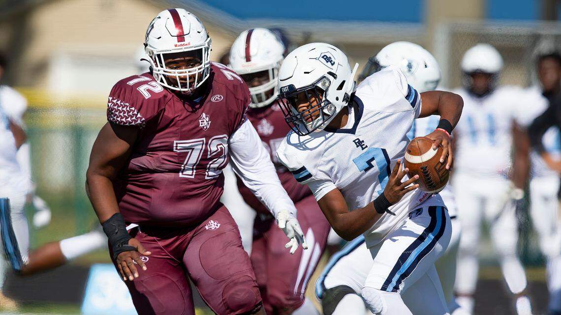 High school football kickoff altered by dangerous heat. Here’s the new Week 1 schedule