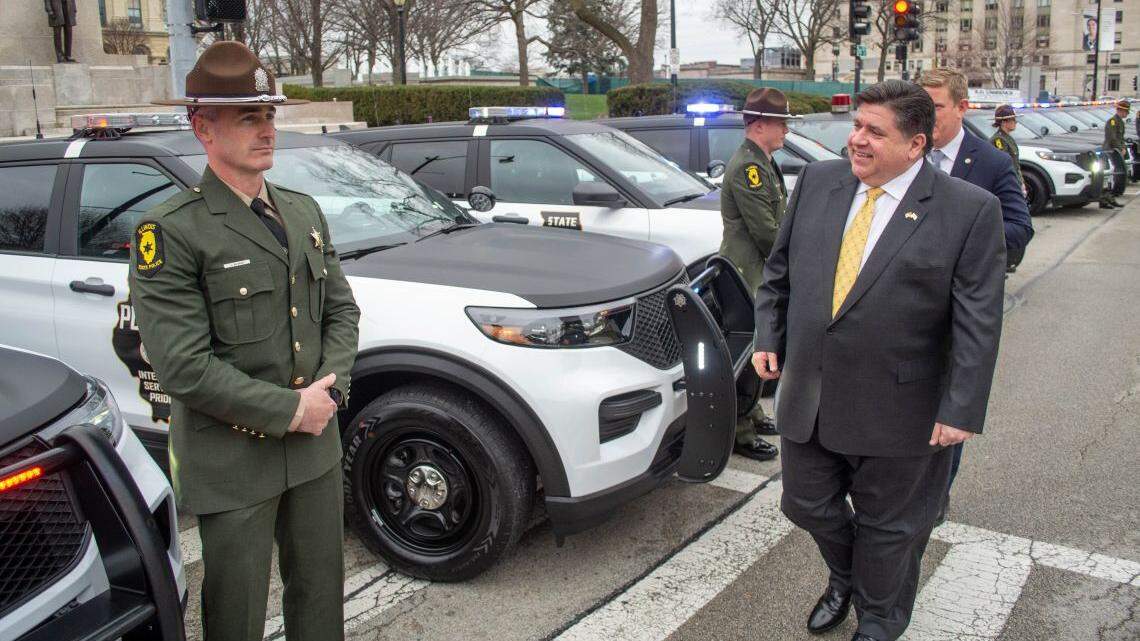 Illinois laws regulating gun storage, police background checks take effect soon